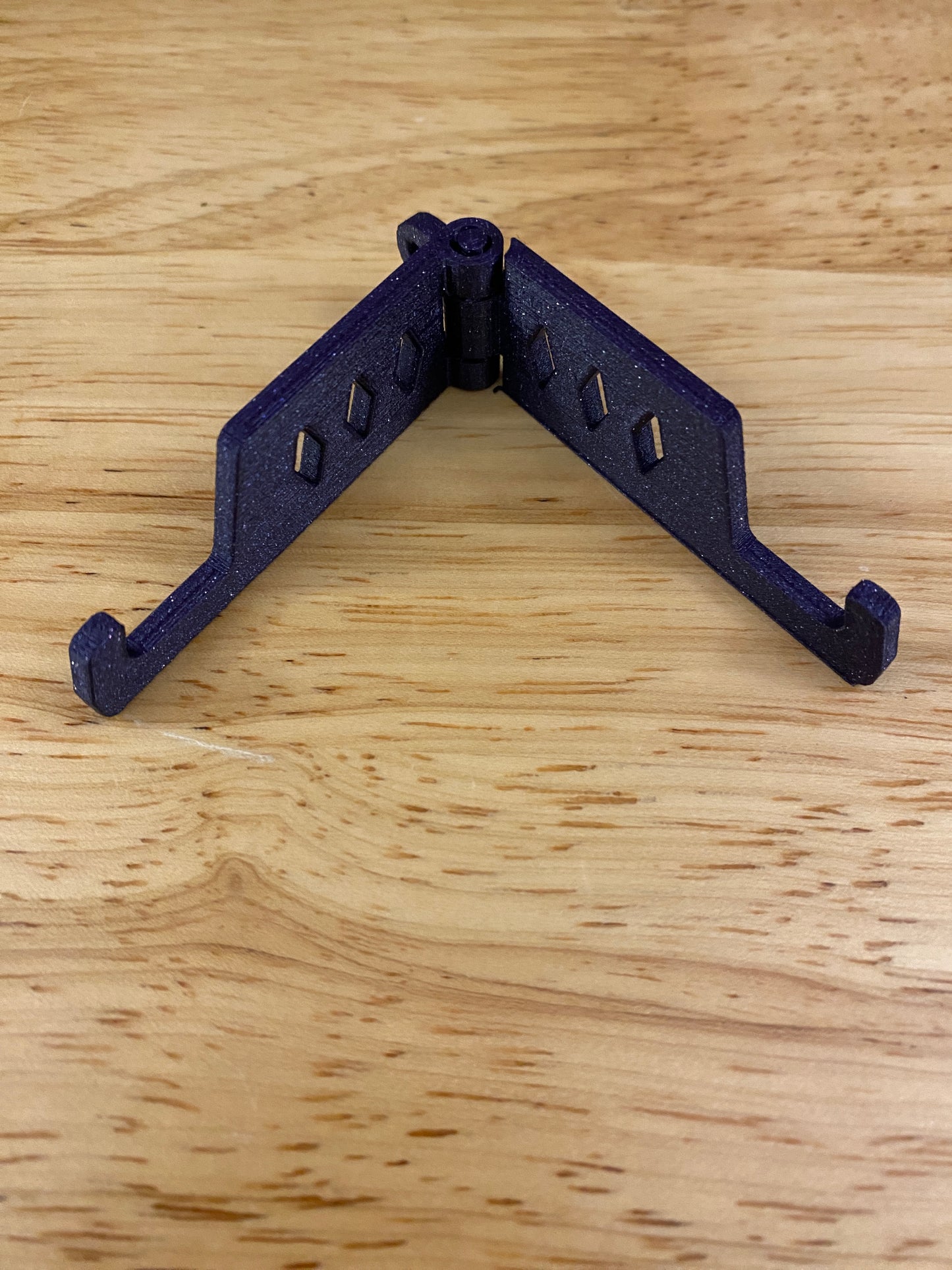 Key Chain Phone Stand, Foldable Phone Stand on Key Chain, Key Chain foldable phone stand, Foldable Key Chain Cell Phone Stand