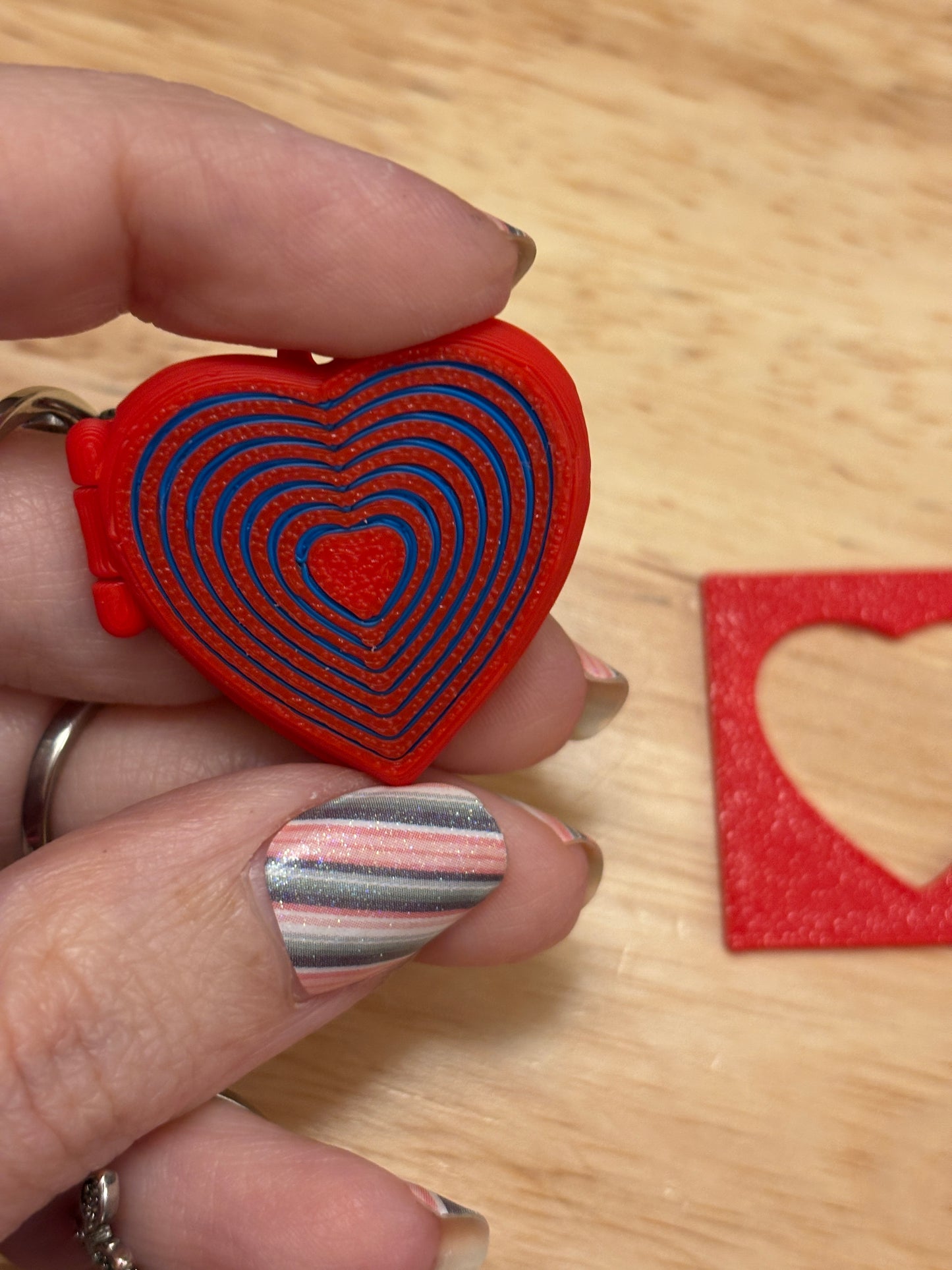 3D Printed Photo Heart Locket Key Chain with stencil, Heart Locket with Photo area and stencil