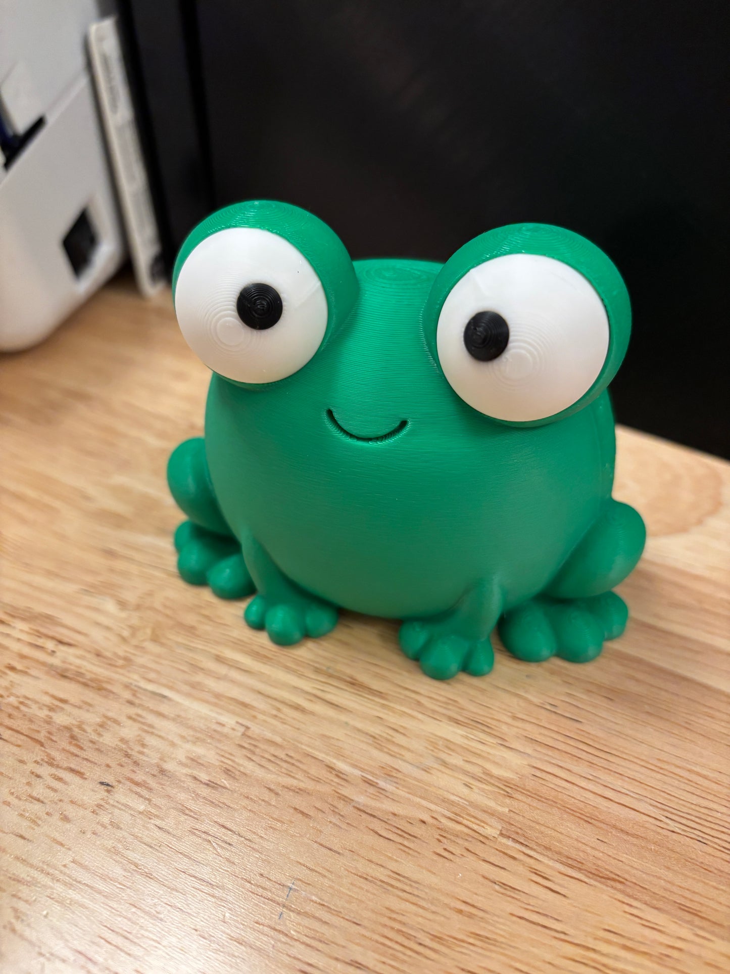 Cute Frog, Desktop Frog, 3D printed Frog