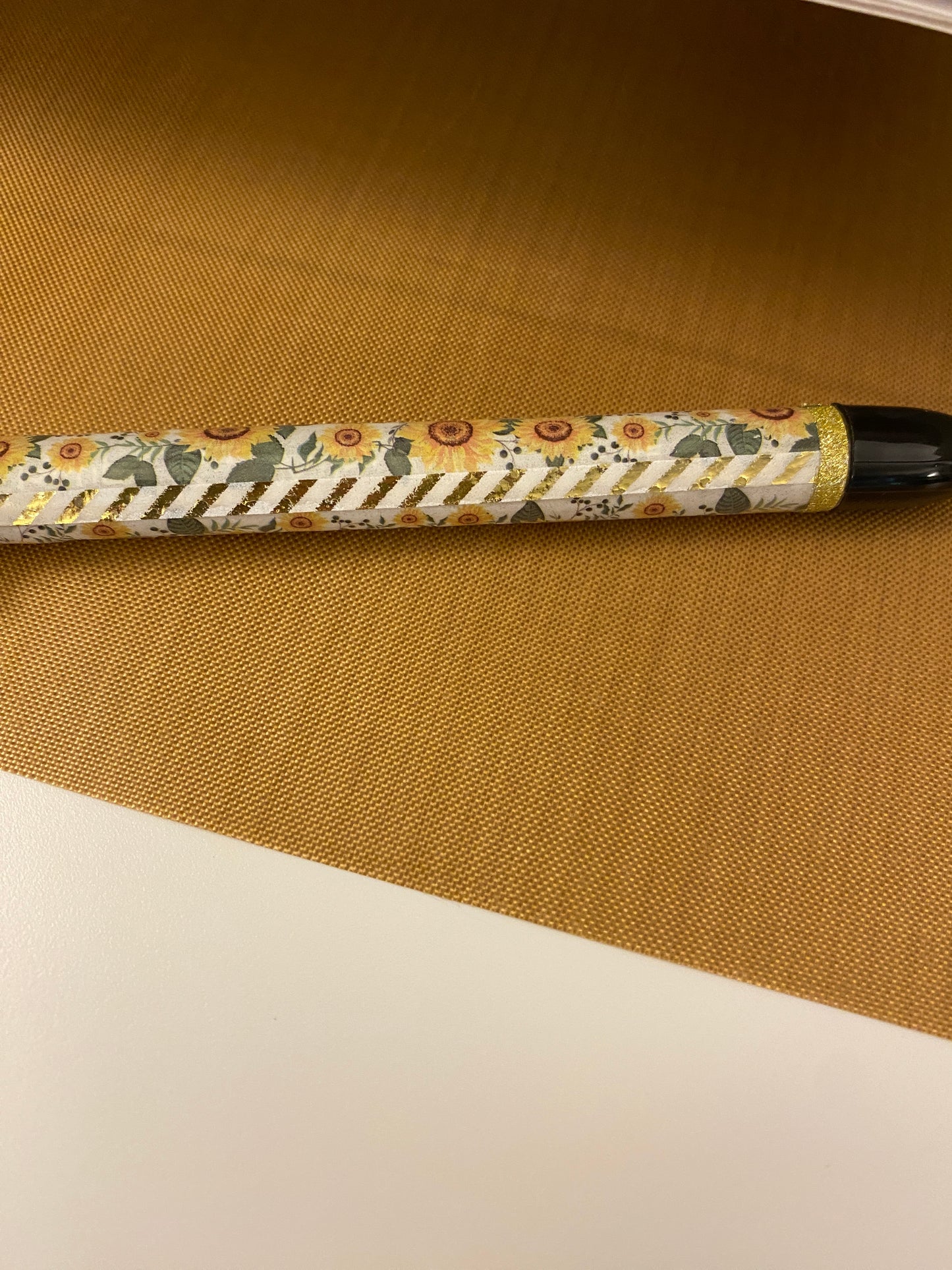 Cute Sunflowers with Glitter Pen, Sunflower design pen, Sunflowers design pental rsvp pen