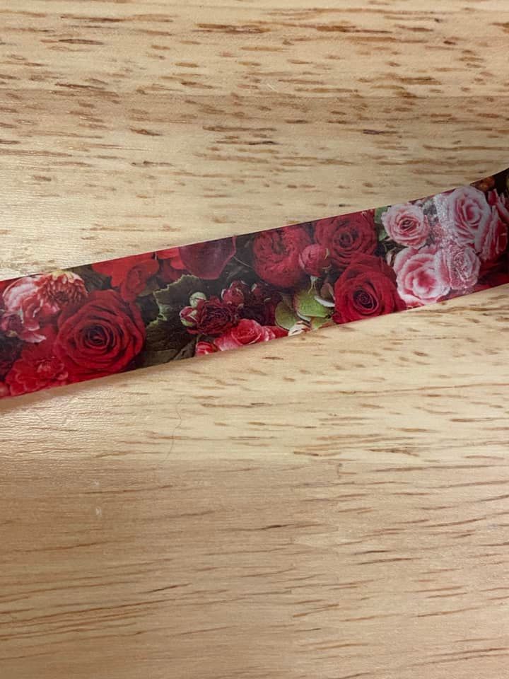 Pretty Gold Foil Heart Washi Tape roll