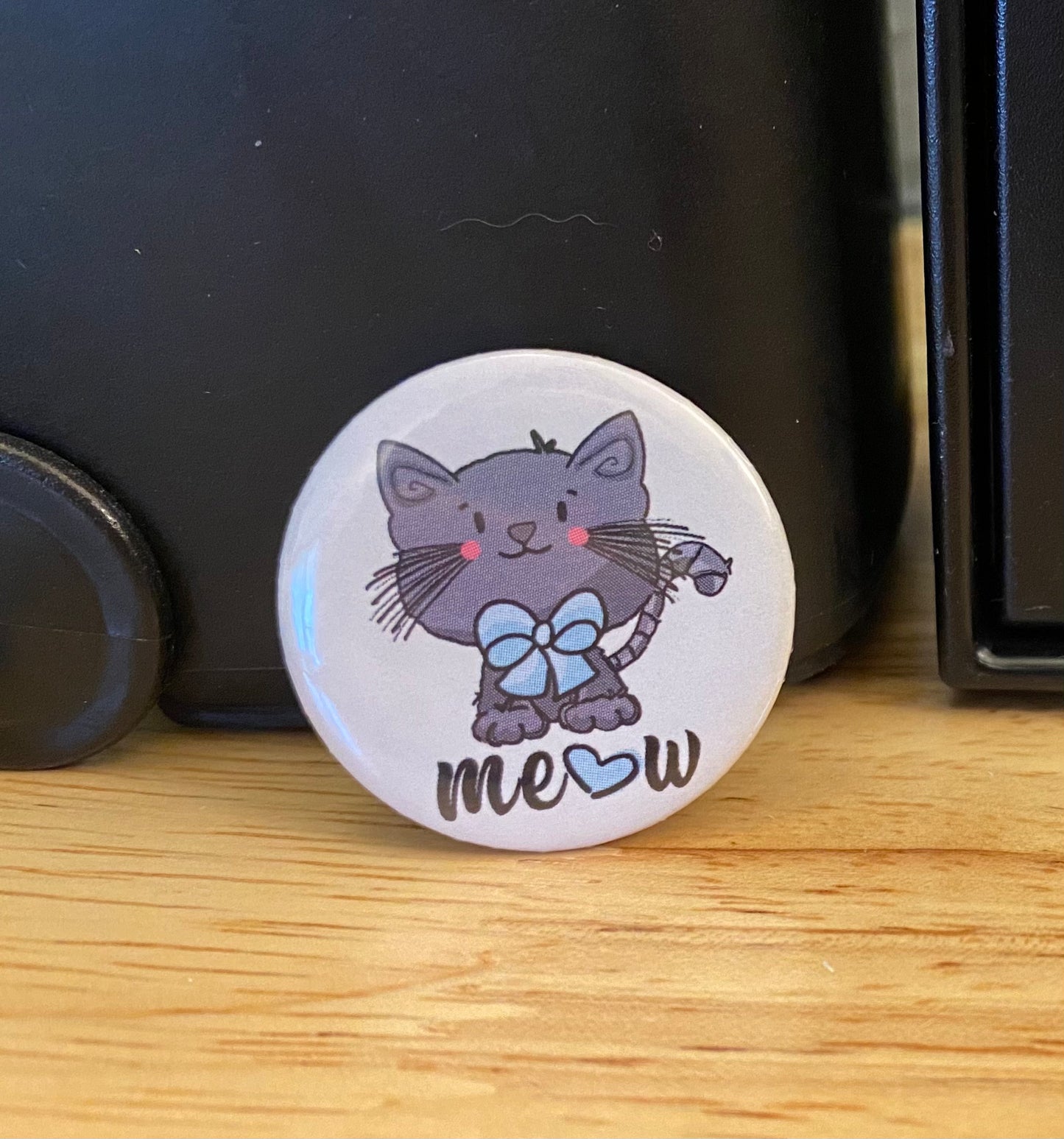 1.25" Button Pin Meow Grey Kitten