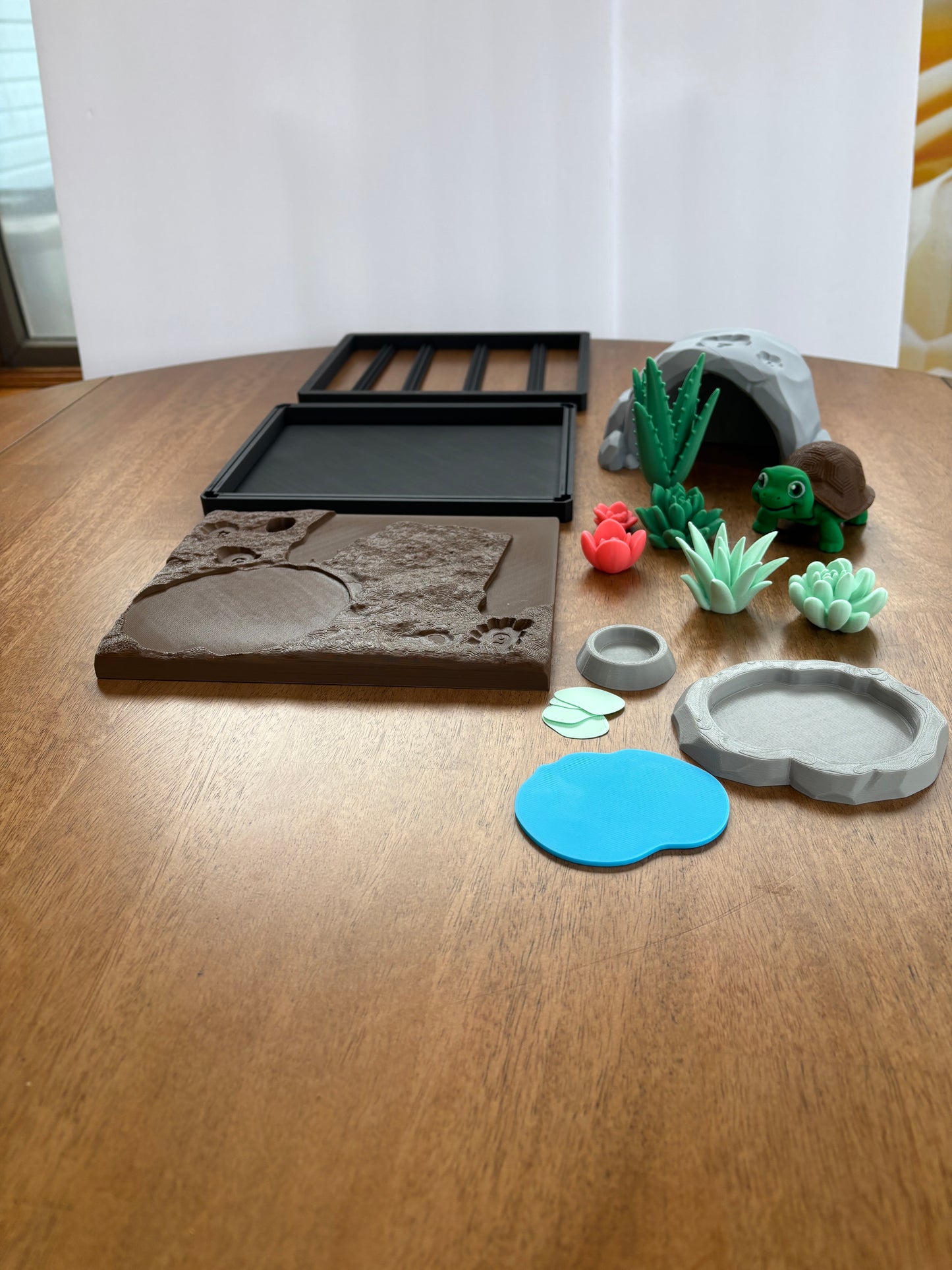DIY Greek Tortoise terrarium, 3D printed tiny terrarium with tortie