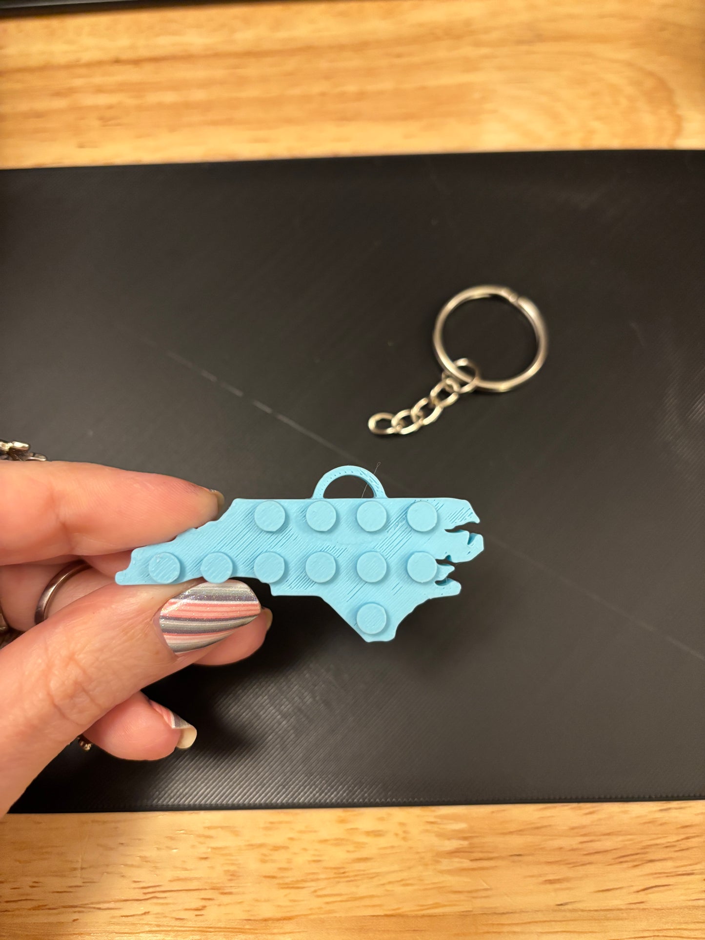 Any State Keychain with heart, Keychain with marker, 3D printed state key chain, State Key chain