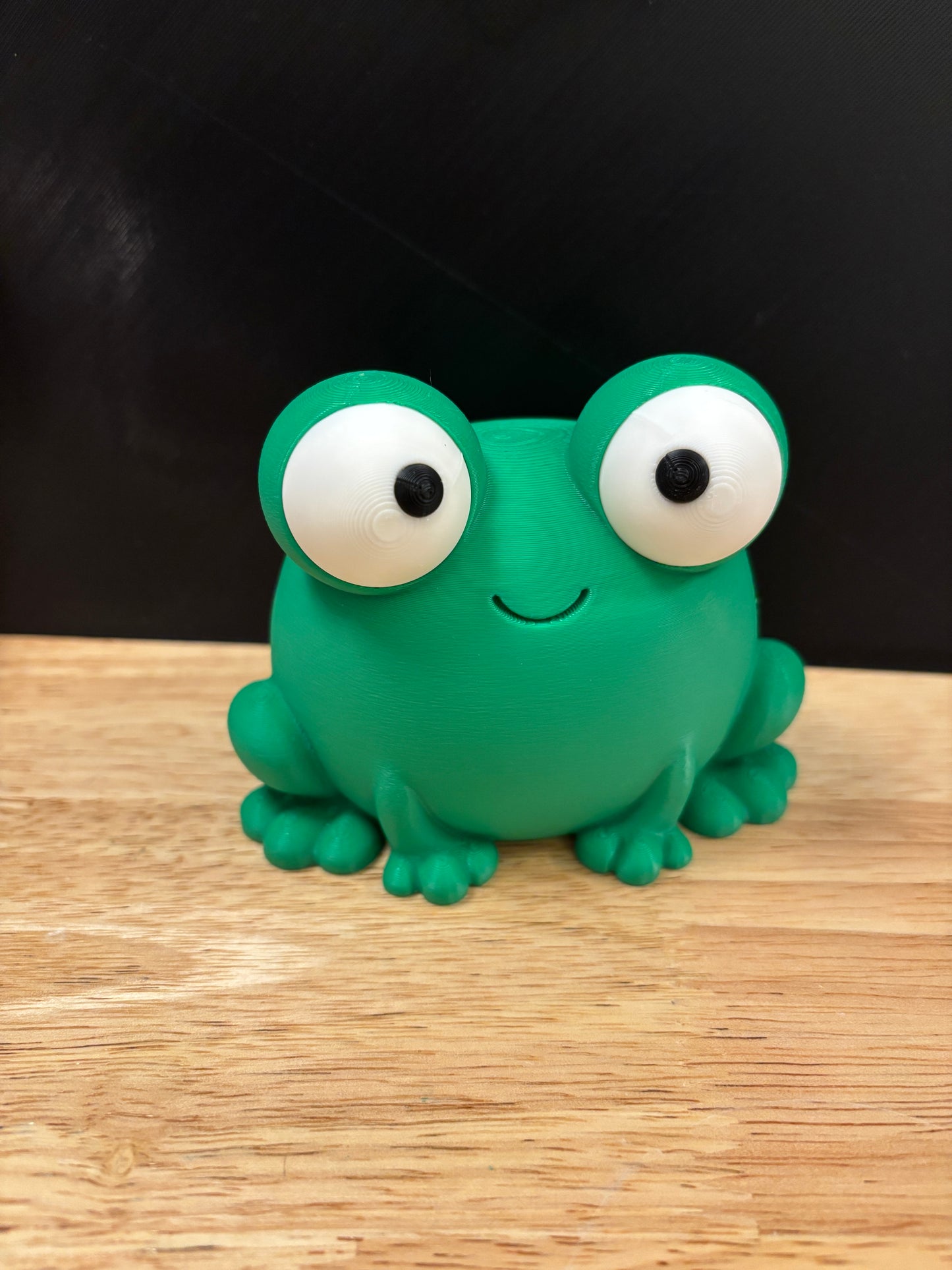 Cute Frog, Desktop Frog, 3D printed Frog