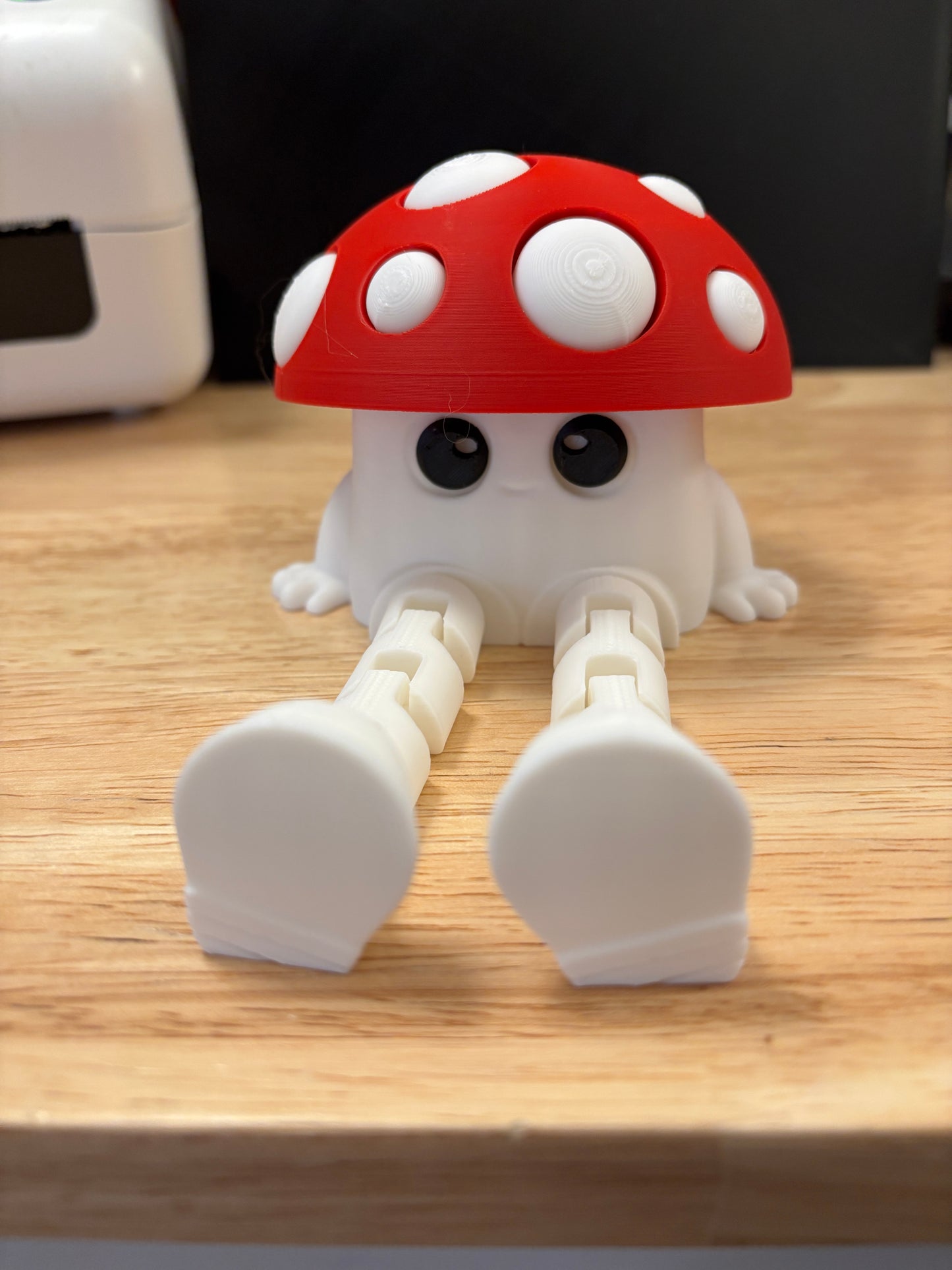 Sitting Mushroom with legs, 3D printed Mushroom with legs