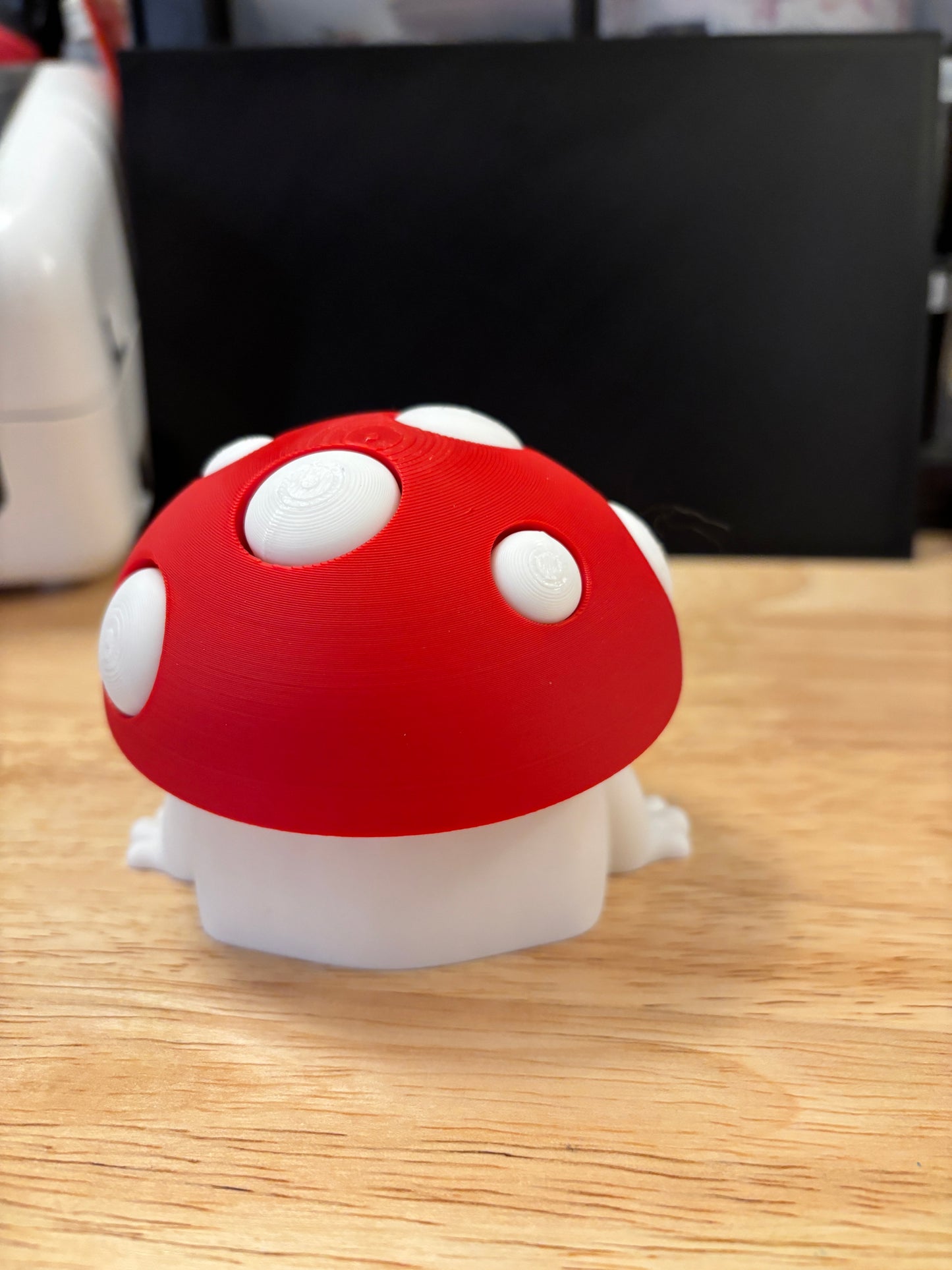 Sitting Mushroom with legs, 3D printed Mushroom with legs