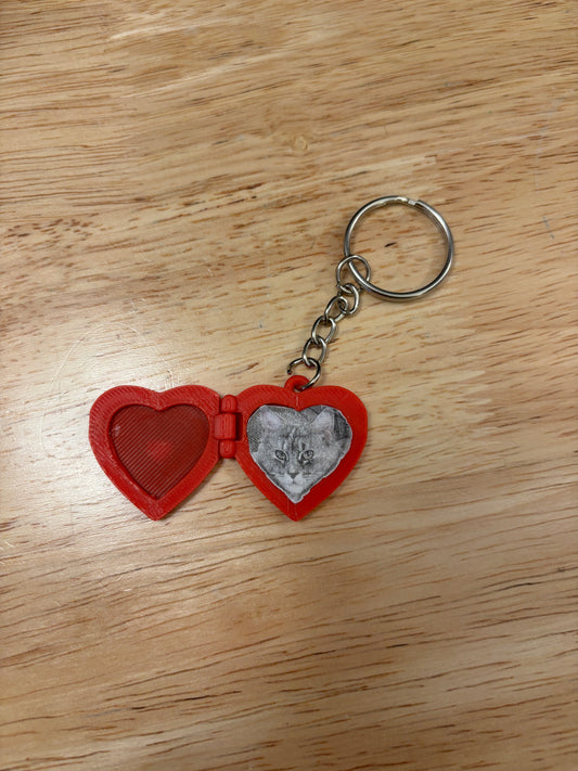 3D Printed Photo Heart Locket Key Chain with stencil, Heart Locket with Photo area and stencil
