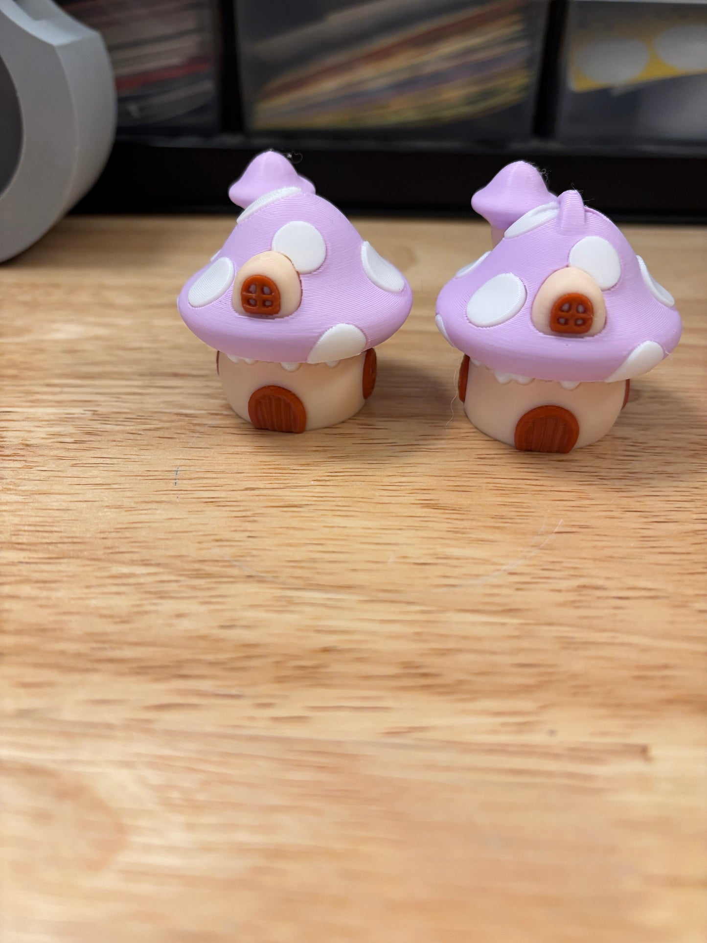 Clicky Mushroom Cottage Key chain