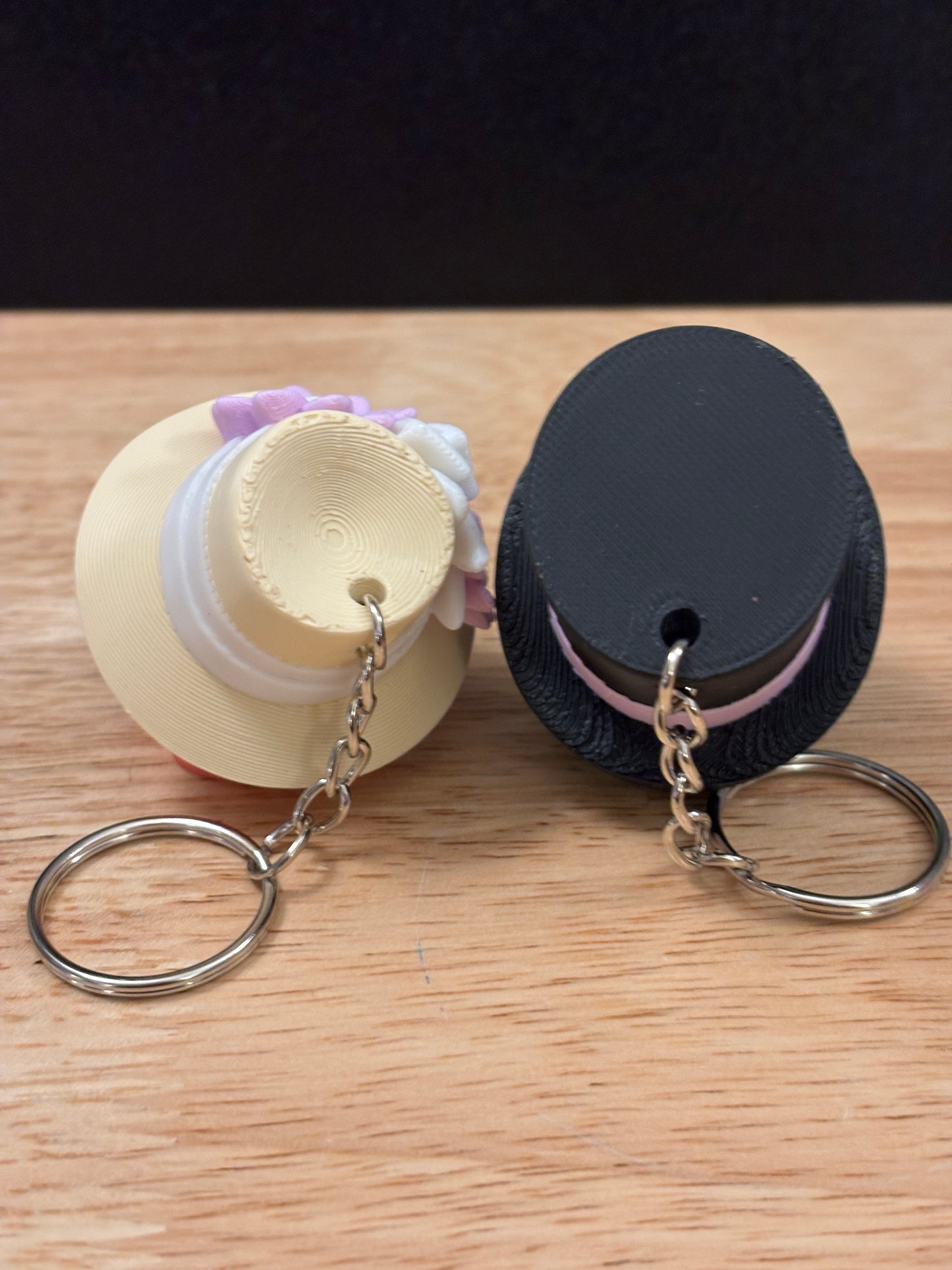 Clicker Opera Toad Key chain, 3D printed Toad keychain, Opera Frogs Keychain, Clicky Keychain, Frog Couple clicker, Opera Couple Clicker