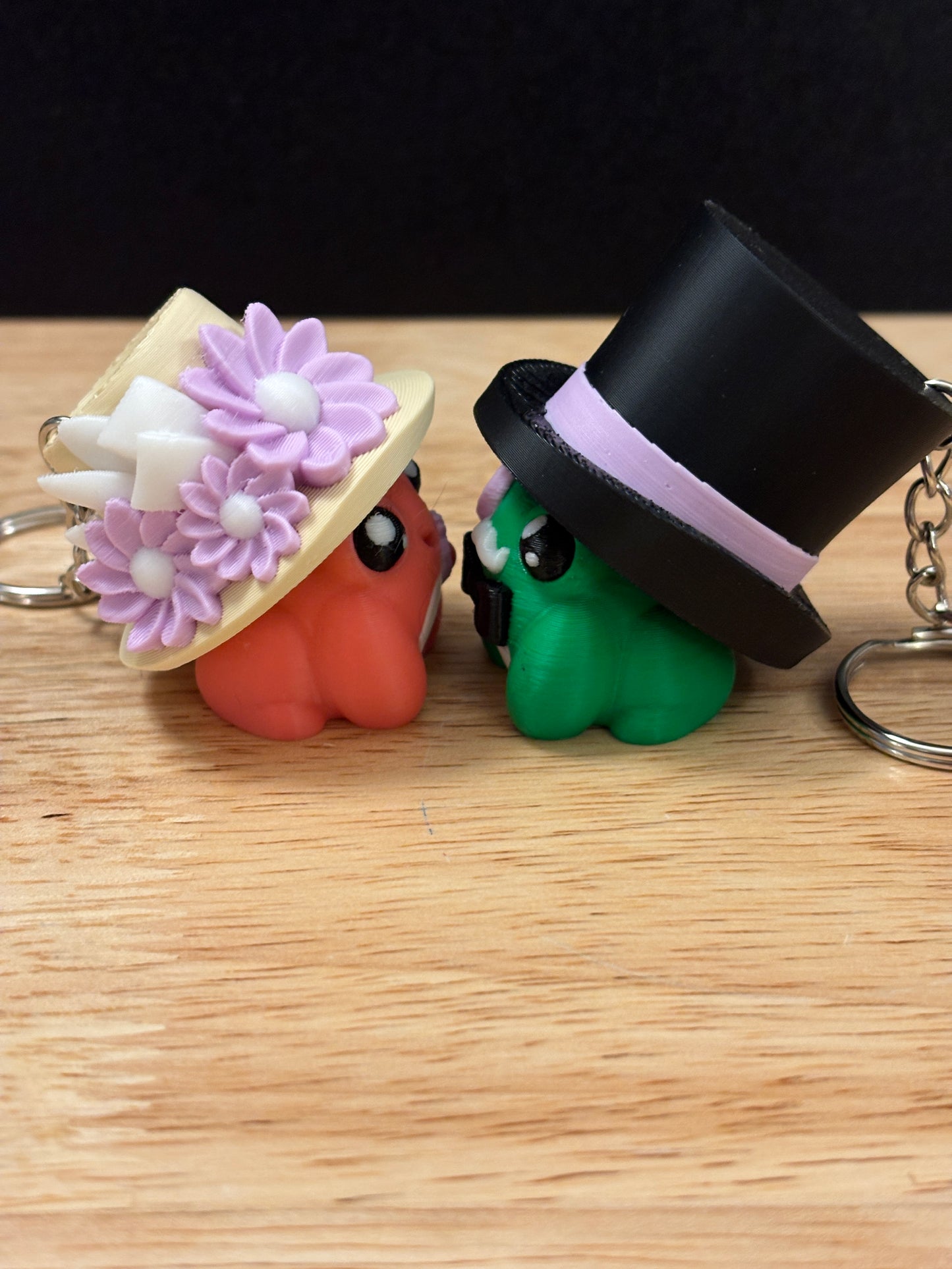 Clicker Opera Toad Key chain, 3D printed Toad keychain, Opera Frogs Keychain, Clicky Keychain, Frog Couple clicker, Opera Couple Clicker
