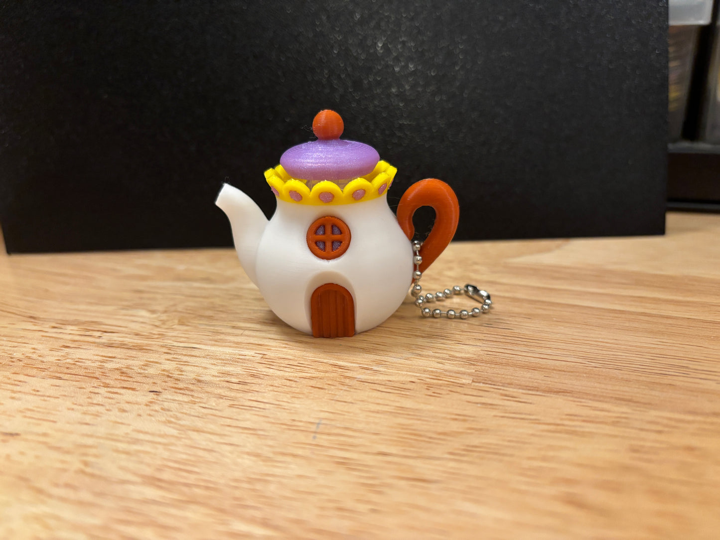 Clicky Cottage Teapot, 3D printed Tea pot