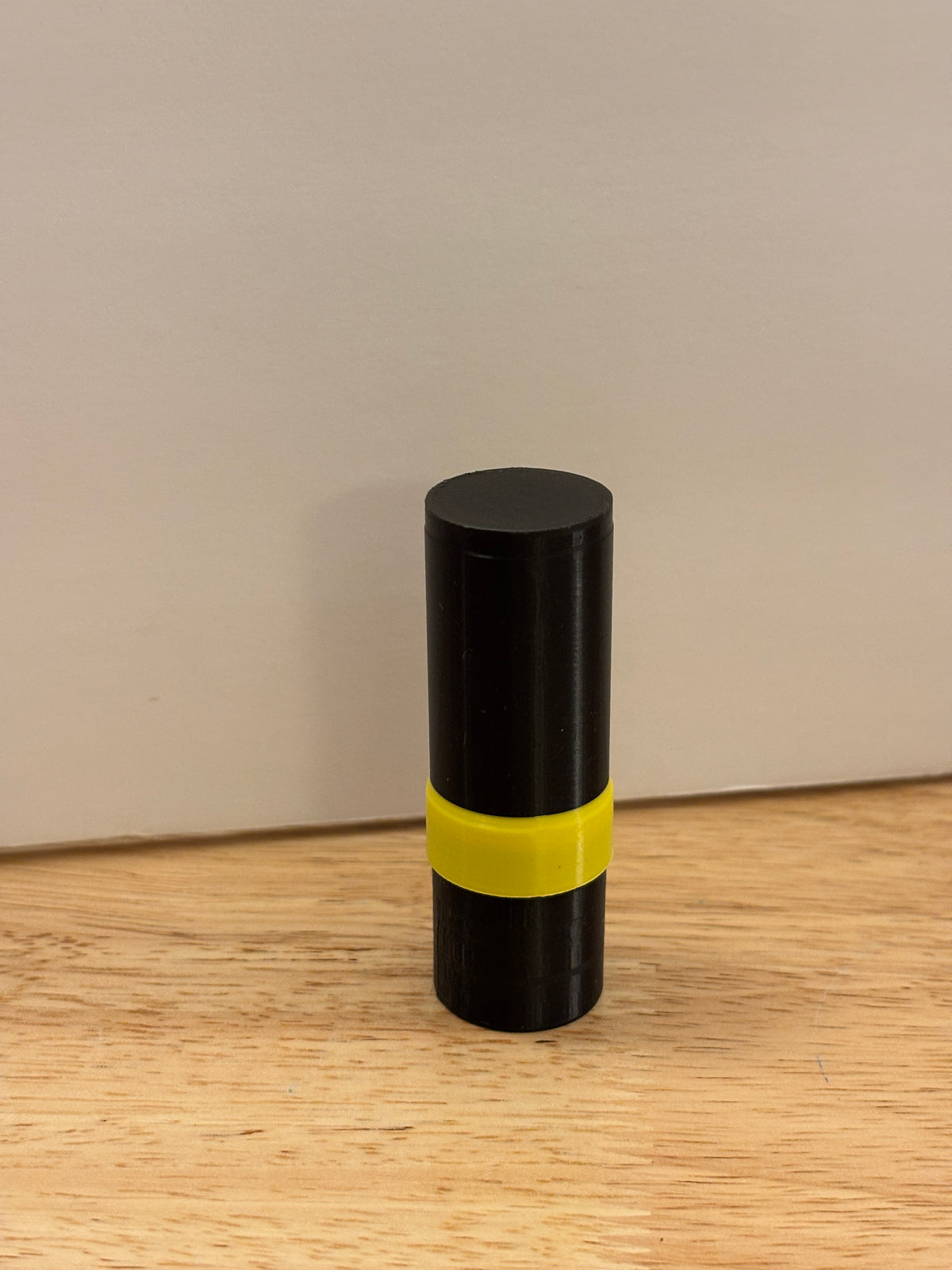 Custom Clicky Lipstick Key chain, 3D printed lip stick keychain, clicky Lip stick keychain