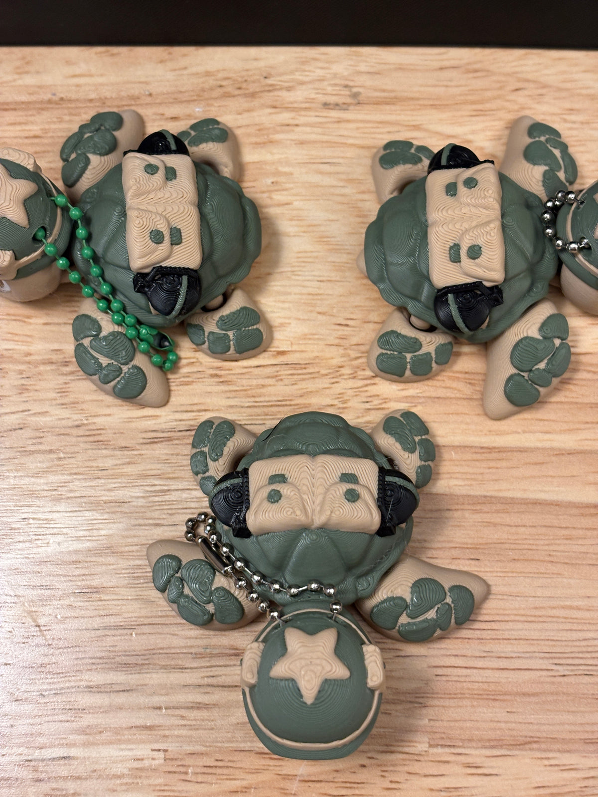 Military Turtle keychain, Big Eye Turtle Keychain, 3d printed keychain Army Turtle, Cute Keychain
