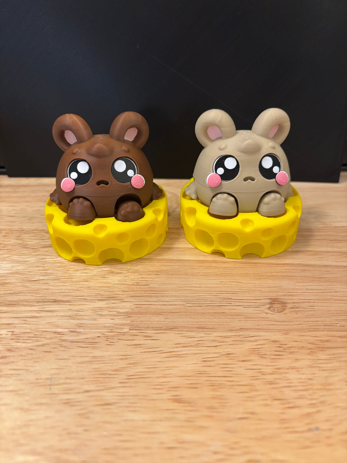 Desktop Mouse clicker, Mouse clicker, Mouse on Cheese clicker