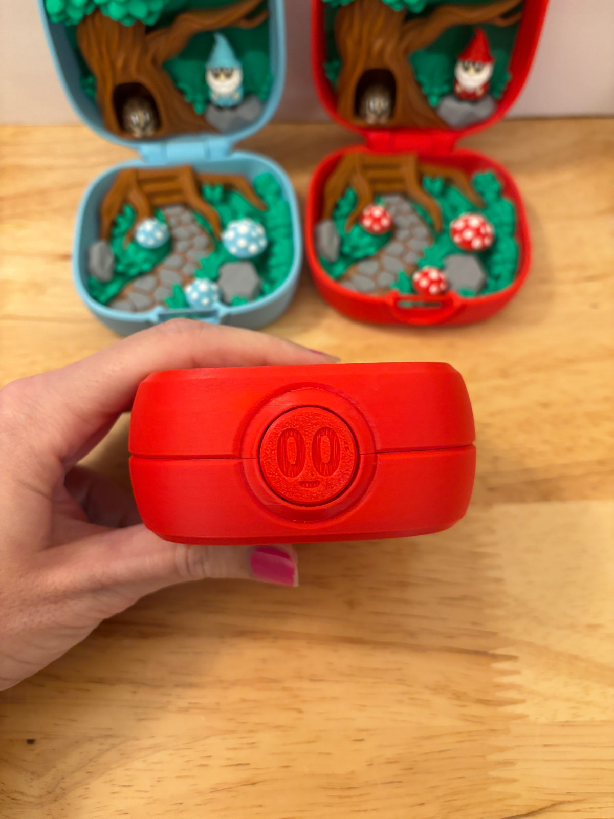 Customize Gnome Homes, Mushroom Gnomes with Homes, Mushroom Gnomes Case