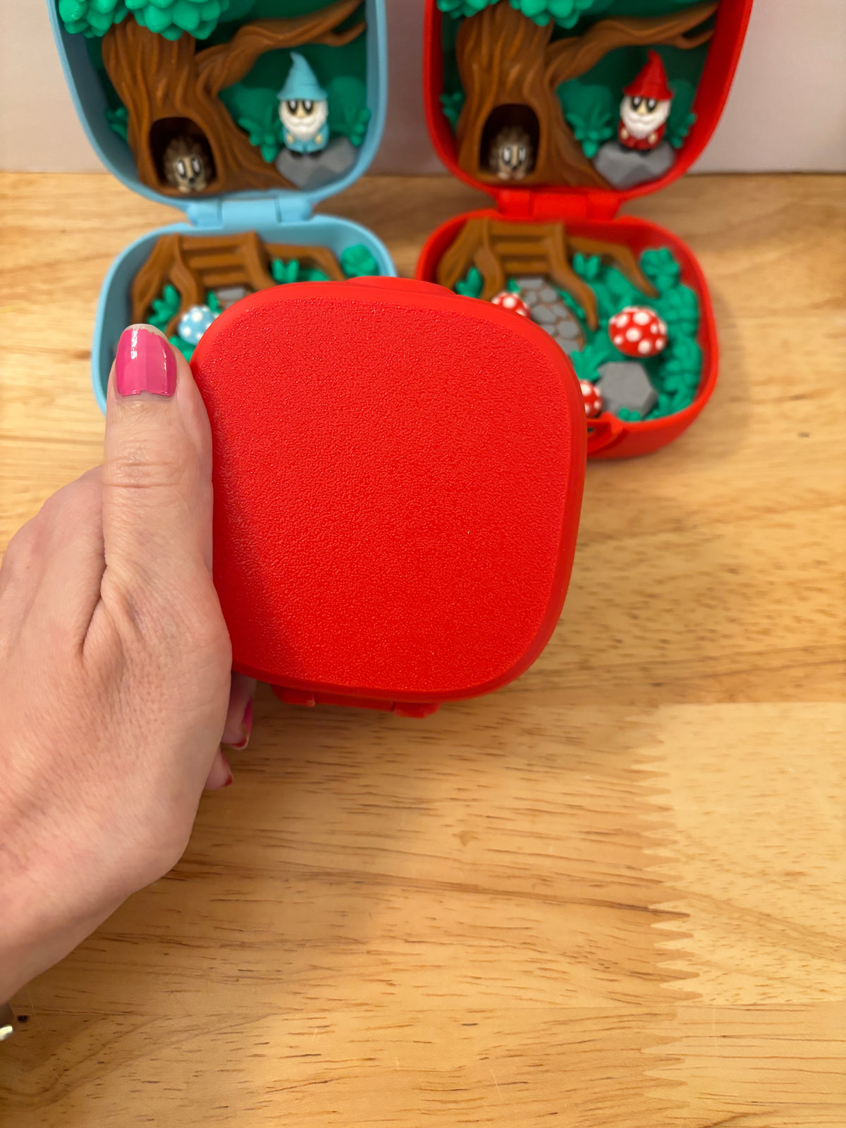Customize Gnome Homes, Mushroom Gnomes with Homes, Mushroom Gnomes Case