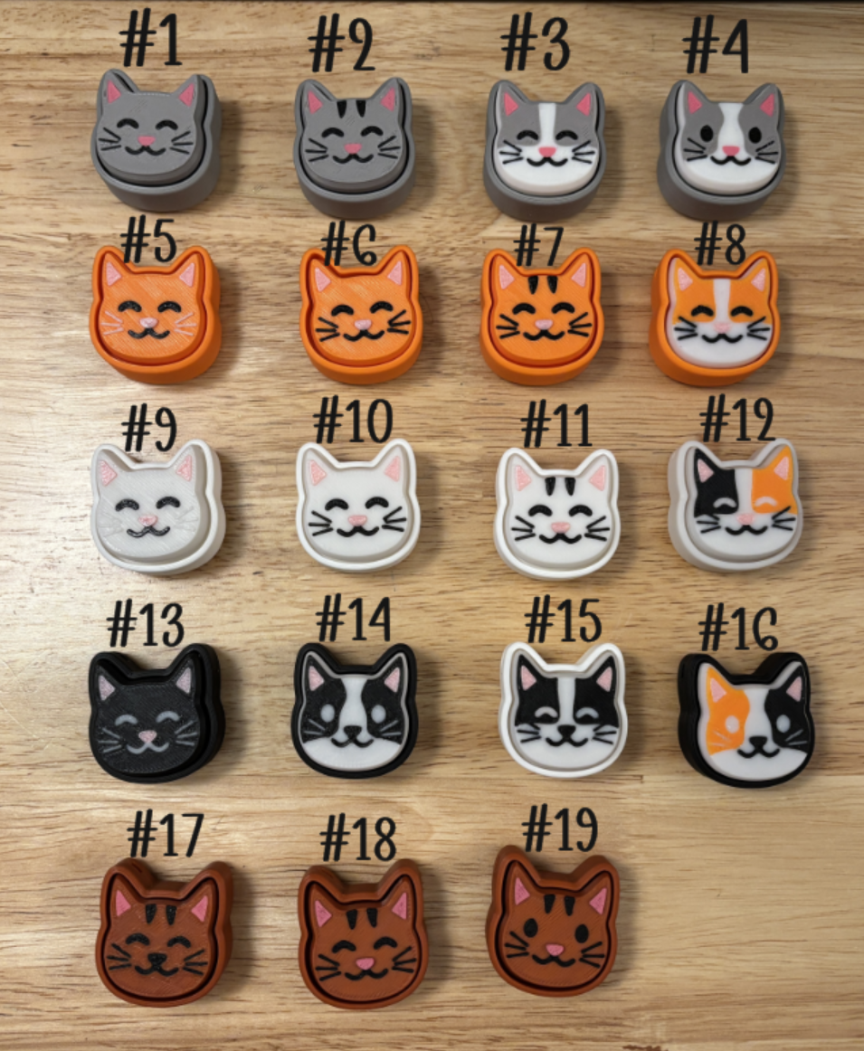 Custom Clicky Cat Keychain, Fidget Kitty Keychain, Kitty Fidget keychain, Clicky Cat keychain