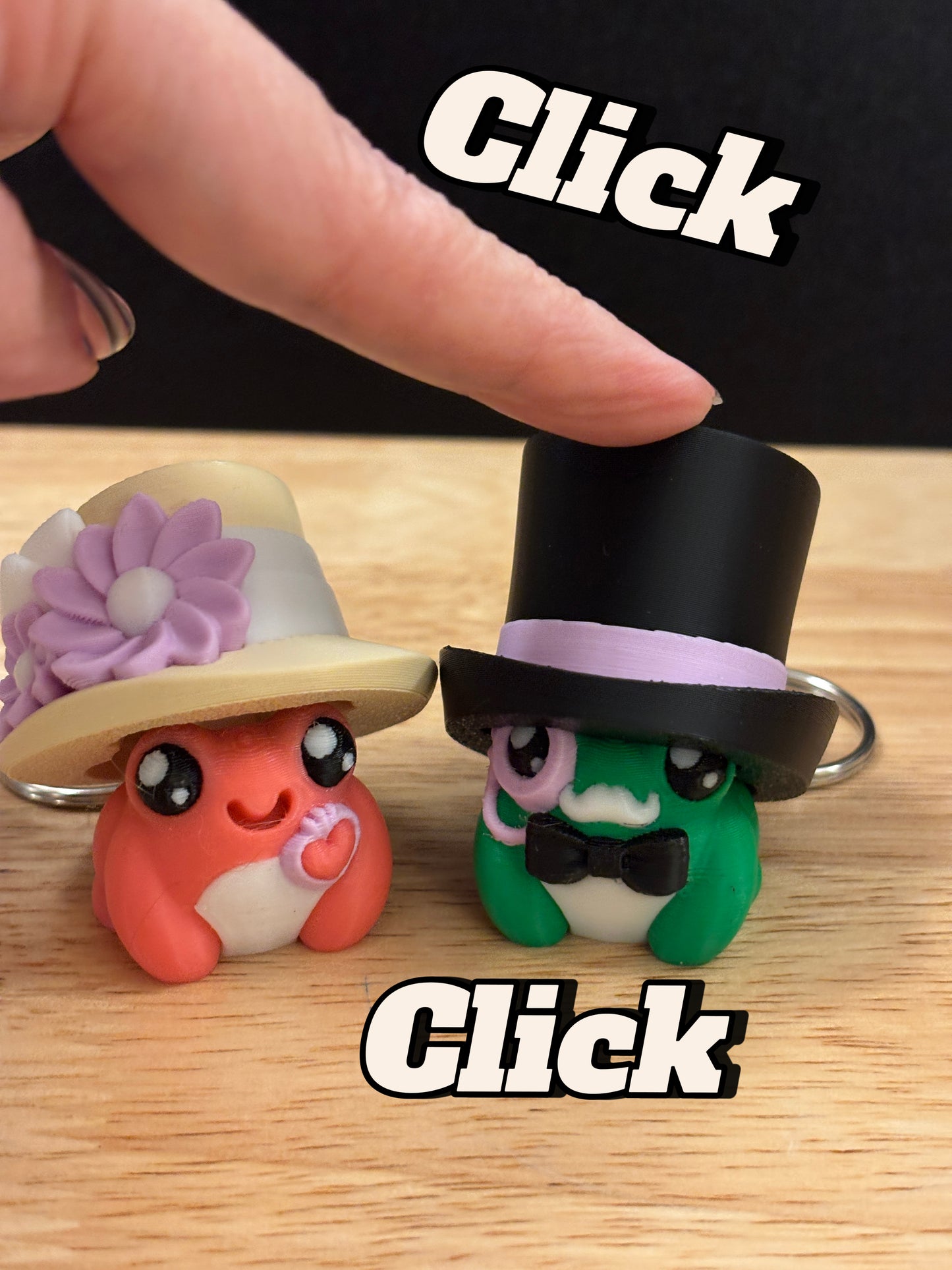 Clicker Opera Toad Key chain, 3D printed Toad keychain, Opera Frogs Keychain, Clicky Keychain, Frog Couple clicker, Opera Couple Clicker