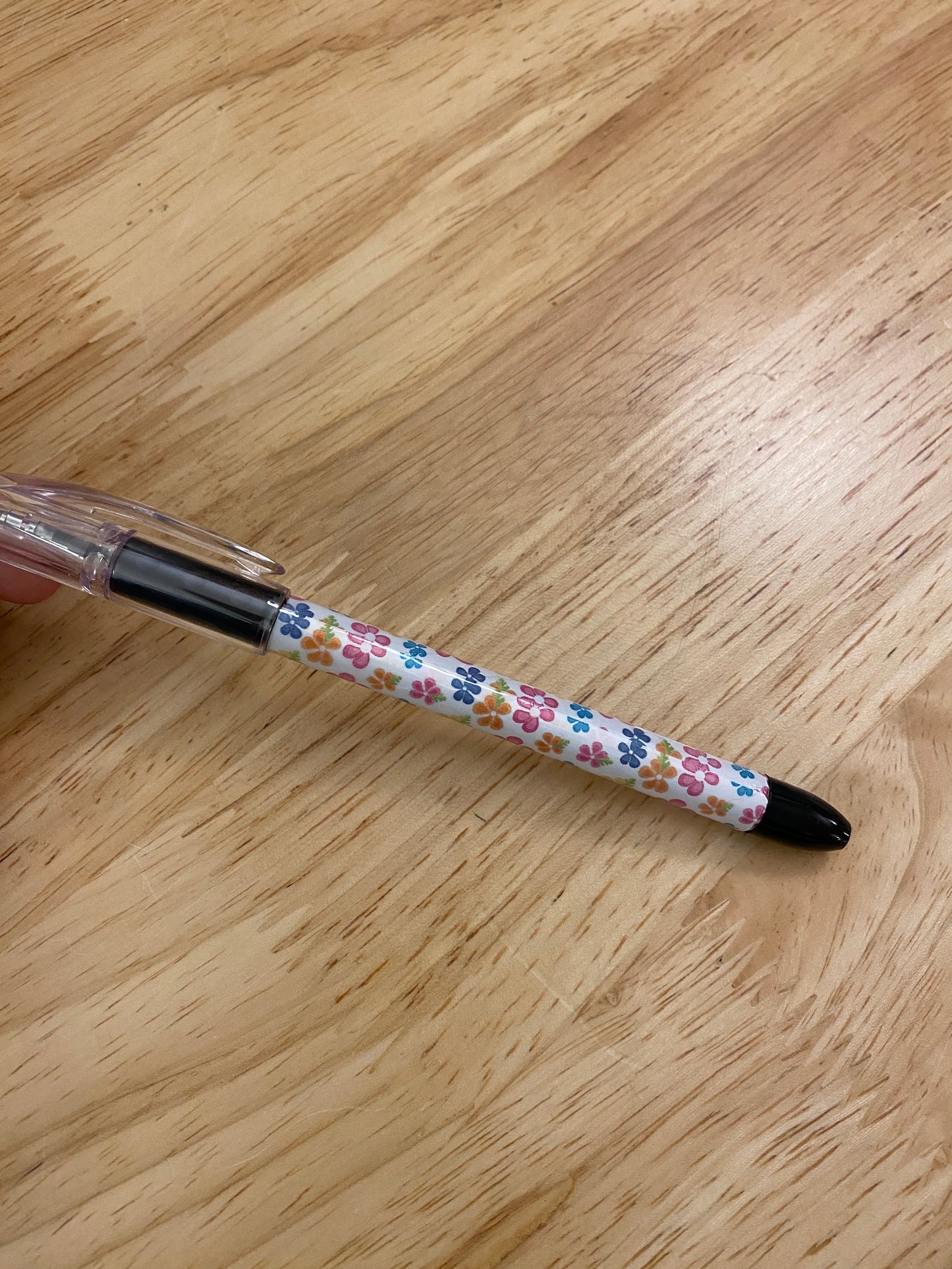 Cute daisy with dainty flowers pen, Floral design pen, Flower design pental rsvp pen