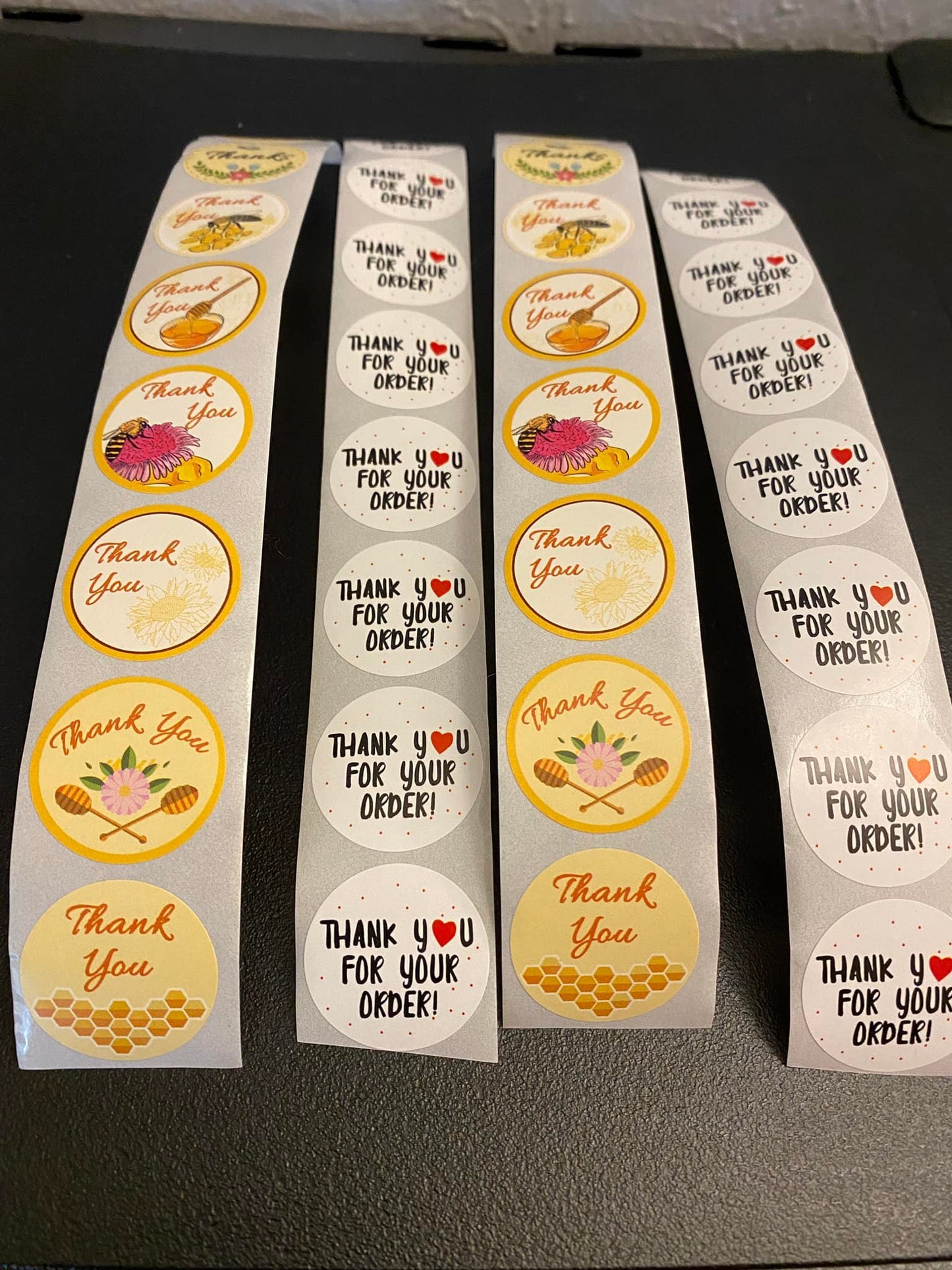 32 Bee Thank you Stickers