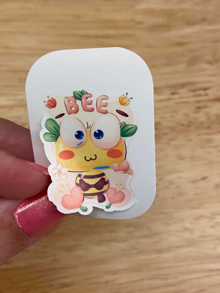 Bee STICKER