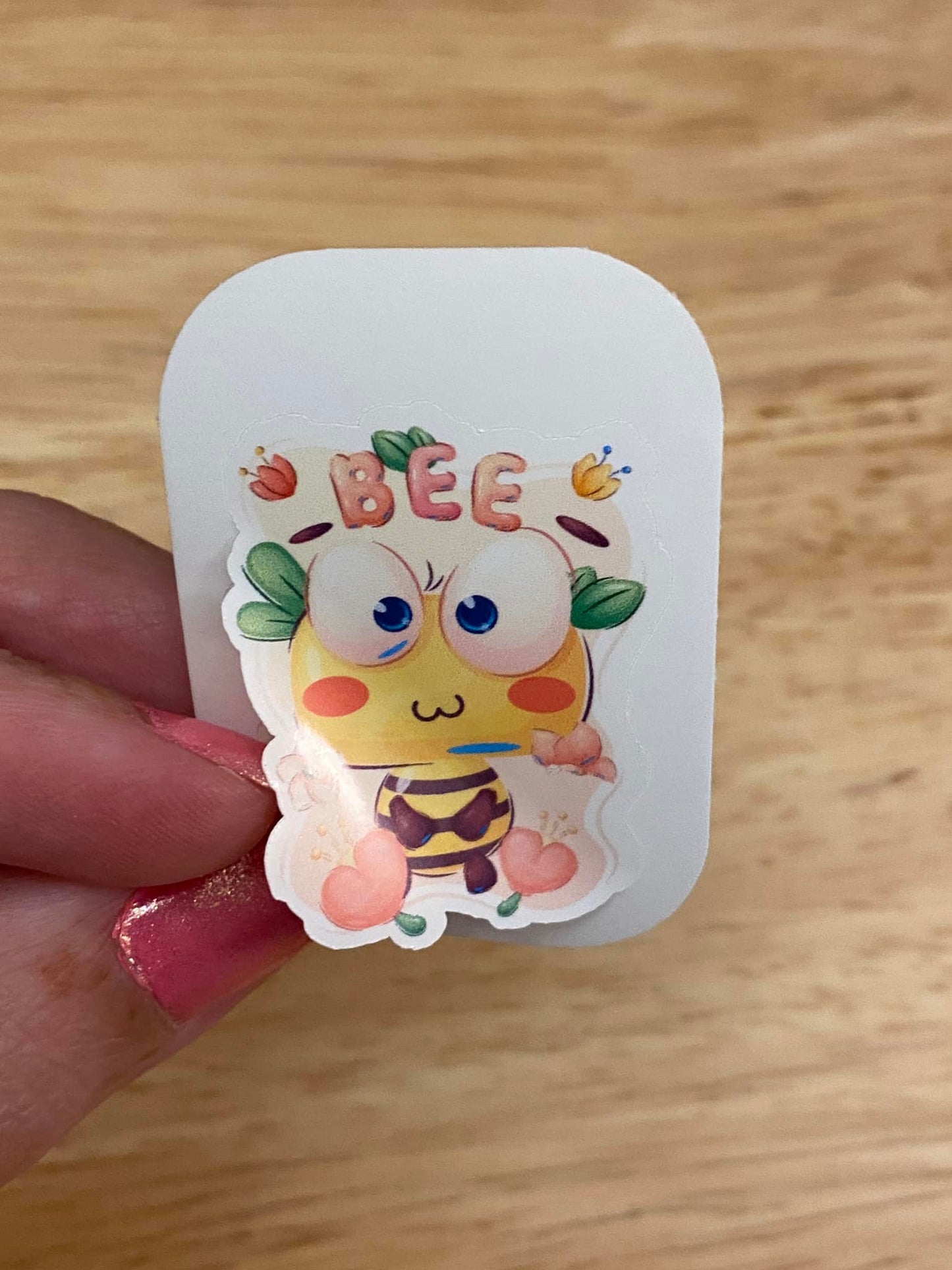 Bee STICKER