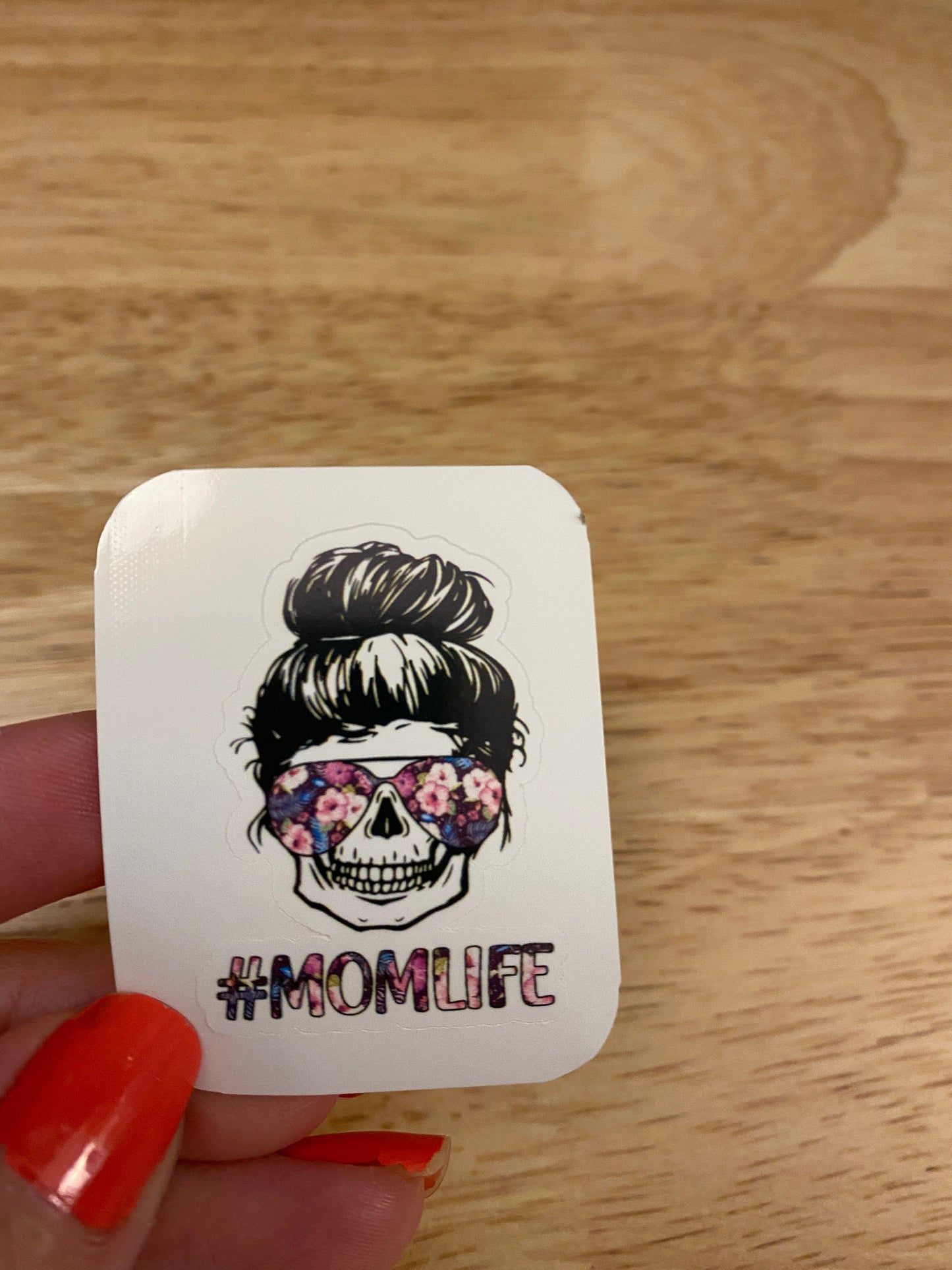 Skull #Mom Life sticker