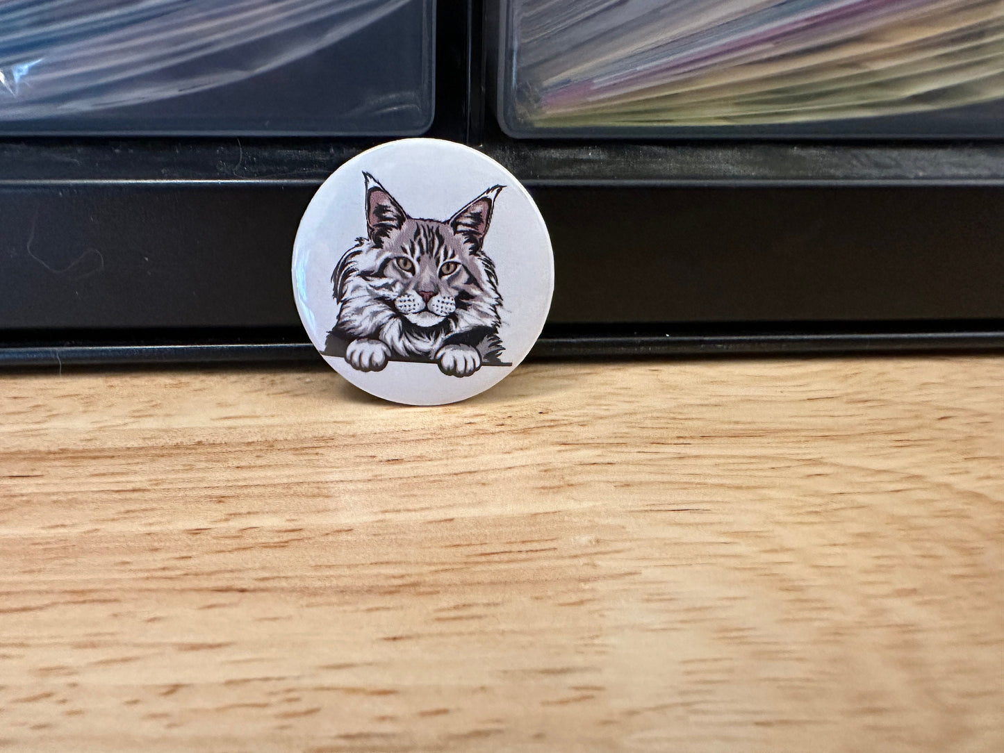 Maine Coon Cat 2.25" Button Pins or 1.25" Button options, Back Pack Decoration, Cat Pin, Cat designed pinback, Silver mainecoon cat